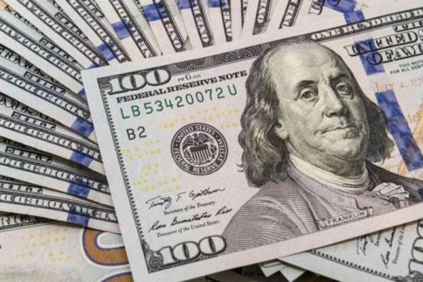 Dólar blue cerró con suba de dos pesos: cotizó a $297 para la venta