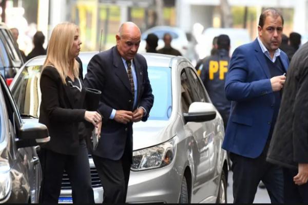 Tras la pericia psiquiátrica, la jueza Capuchetti y el fiscal Rívolo indagan al acusado de atentar contra Cristina Kirchner