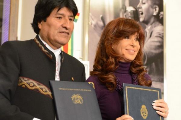 Evo Morales felicitó a Cristina Kirchner por su defensa ante "acusaciones infundadas" en la causa Vialidad