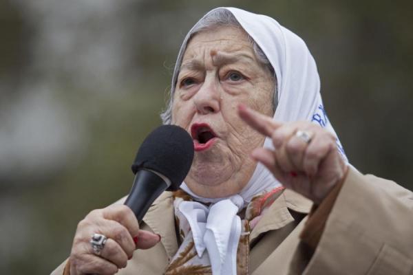 Hebe de Bonafini fue internada para realizarse chequeos médicos en La Plata
