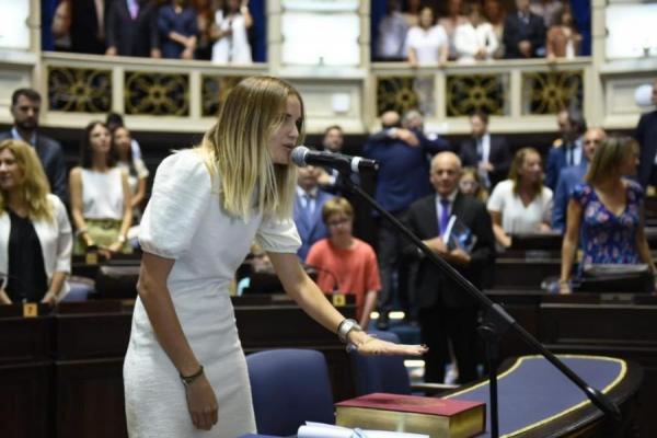 Diputada de JXC agradeció a España en el Día del Respeto a la Diversidad Cultural