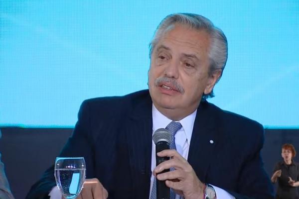 Alberto Fernández: "Tenemos que hacer una Argentina pujante y una sociedad poderosa"