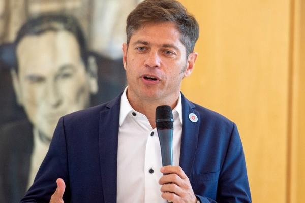 "Que dé explicaciones 'Toto' Caputo porque tiene responsabilidades, contundentes palabras de Kicillof