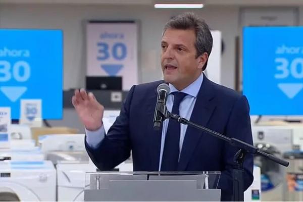 Massa habló sobre la "titánica tarea de bajar la inflación" en la presentación de Ahora 30