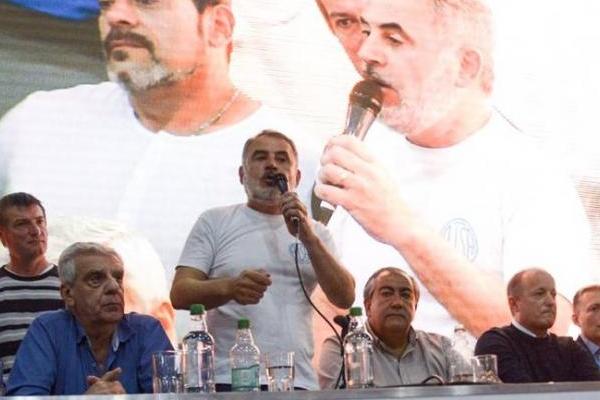 Desde la CGT respaldan a Massa y justifican la frase de Olmos sobre el Mundial: Necesitamos festejar algo