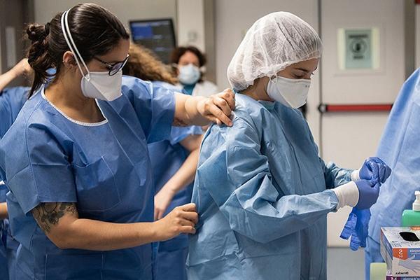 Los enfermeros porteños reclaman el reconocimiento como profesionales