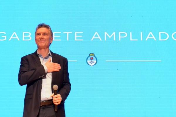 "Grasa militante top": JXC despidió trabajadores del Estado pero multiplicó la "casta" de altos salarios