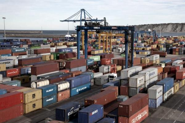 El superávit comercial superó los u$s1.800 millones en octubre, el más importante en más de un año