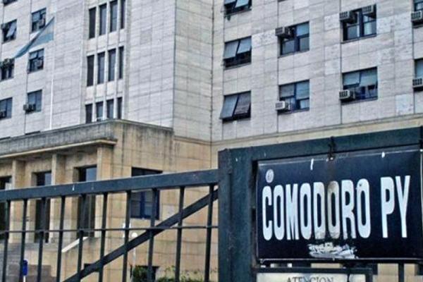 Jueces del viaje a Lago Escondido denunciaron espionaje ilegal y la causa recayó en Julián Ercolini, involucrado en el escandaloso chat