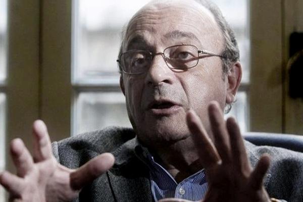 La advertencia de Moreau sobre el dilema de la política:  "Estar con las mafias o con la democracia"