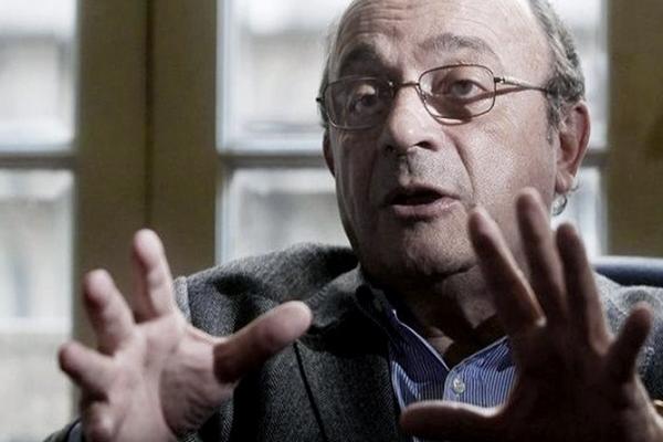 Moreau apuntó que los argentinos viven "una enorme regresión democrática con el avance de la persecución a CFK