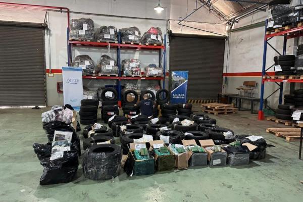 La Aduana secuestró artículos de origen extranjero en Córdoba y La Rioja
