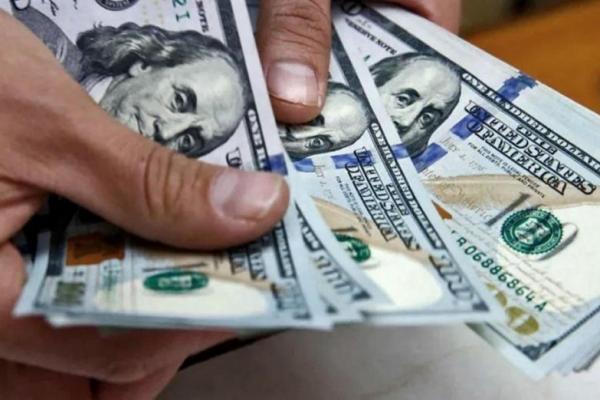 Dólar blue lunes 19 de diciembre: subió $4 y marcó un nuevo récord en casi cinco meses