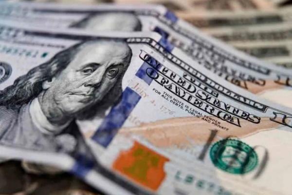 El dólar blue cerró con una suba en el último lunes del 2022: a cuánto cotiza hoy