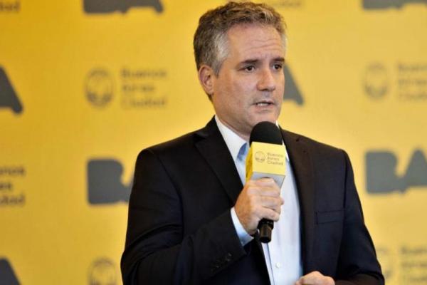 DAlessandro pidió dos meses de licencia como ministro tras la filtración de los chats