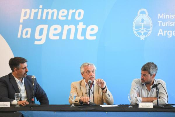 Alberto Fernández: La Argentina no está por arrancar, ya arrancó hace dos años