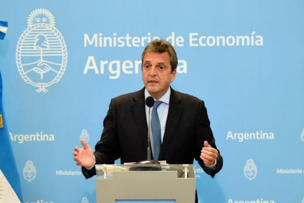 Massa anunció que el Gobierno va a recomprar deuda externa por más de 1.000 millones de dólares