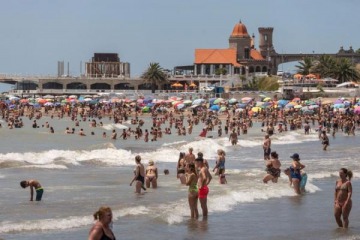 Casi 3 millones de personas vacacionaron en la Costa Atlántica durante la primera quincena de verano