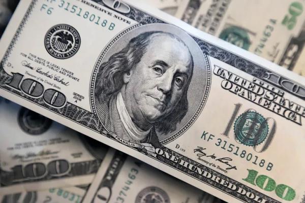 Vuelve a subir el dólar blue: se dispara $5 y supera los $380