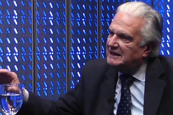 Contundente crítica del radicalismo a Patricia Bullrich sobre los carteles en Independiente