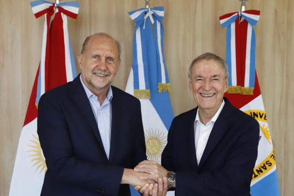 ¿De cara a las elecciones?: Perotti y Schiaretti se mostraron juntos y bregaron por la unidad
