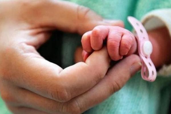 En Argentina, la tasa de mortalidad infantil descendió hasta el registro más bajo de la historia en 2021