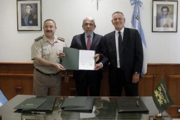 AFIP Y Gendarmería crearán unidades conjuntas contra el contrabando, delitos tributarios y terrorismo