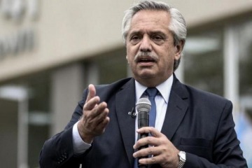 Alberto Fernández destacó el descenso de mortalidad infantil en 2021 y recordó a los "jueces que mandaron a quemar cunas"