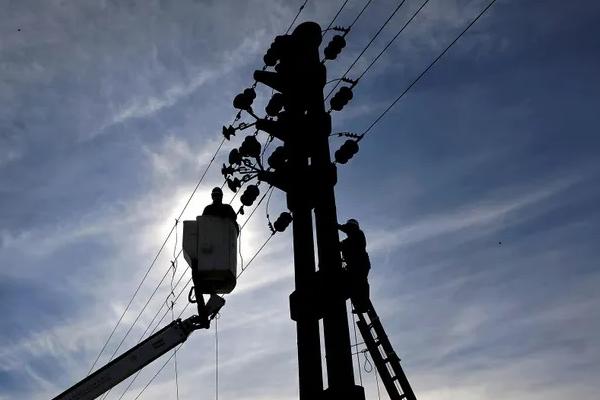 Tras los cortes de luz, el Gobierno multó a Edesur en $1.000 millones y le puso supervisores