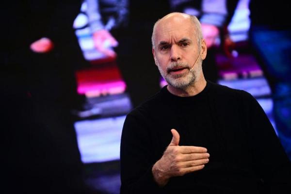 Larreta insistió en el uso de las pistolas Taser: "Una bala es más peligrosa que una descarga que te paraliza 5 segundos"