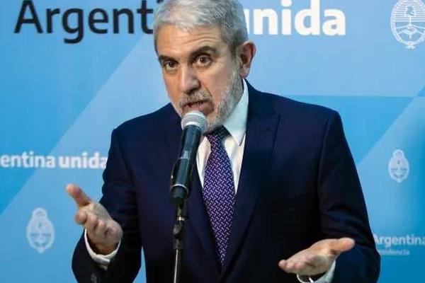 Aníbal Fernández sobre la candidatura de CFK: "Si ella quiere ser candidata, nadie le puede decir que no"