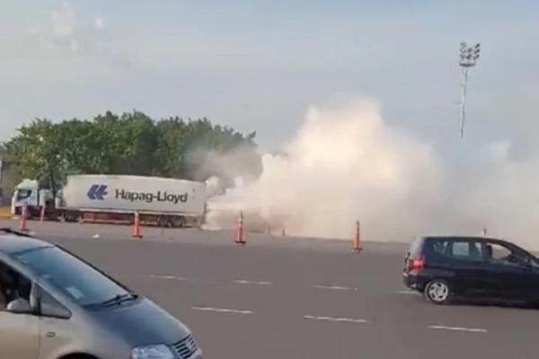 Ituzaingó: declararon emergencia ambiental y sanitaria tras el derrame tóxico en la Autopista del Oeste