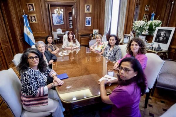 CFK denunció ante un comité de la OEA que su vida sigue en riesgo tras el intento de magnicidio