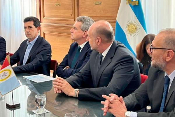 Tras una reunión entre De Pedro, Rossi y Perotti, el Gobierno entregó cámaras y sistemas de identificación a Rosario