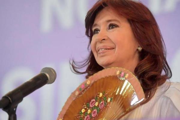 Luche y Vuelve: organizan un acto para pedir la candidatura de CFK