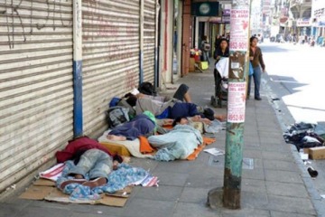 Insólito: la Ciudad consideró a las personas en situación de calle y recuperadores urbanos "condiciones con impacto en la higiene"