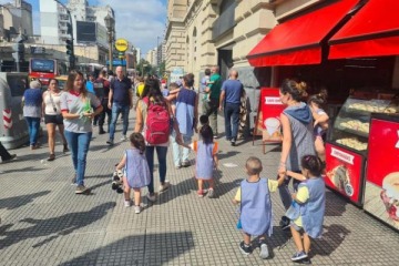 CABA: evacuaron un jardín de infantes en Once tras la exploción de una cámara de luz 