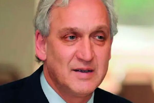 El gobierno de Ecuador está cometiendo un error gravísimo, dijo Fucks