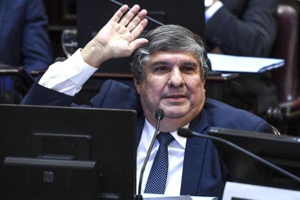 "Una interna entre Alberto y Cristina nos haría mucho daño": Mayans sobre la interna del FdT