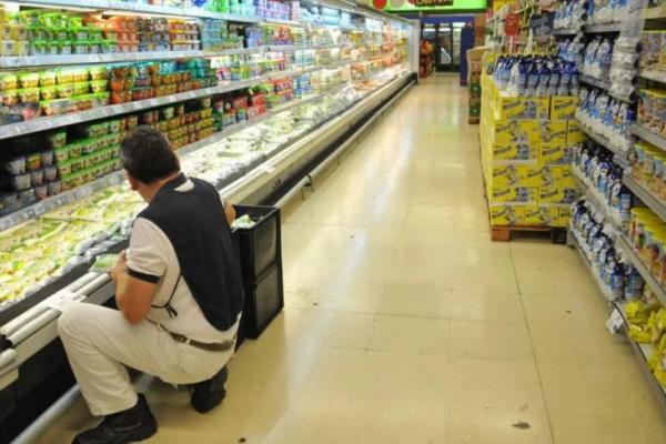Las ventas en supermercados crecieron 5,3% mensual en enero