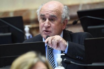 Contundente crítica de Parrilli a Juntos por su negativa a tratar leyes importantes: Prefieren ser soldaditos de Clarín