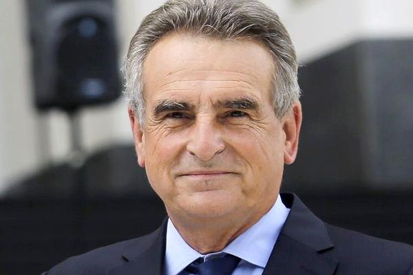 Rossi y el guiño a Cristina tras sus críticas a la dolarización: Es un gran fiasco