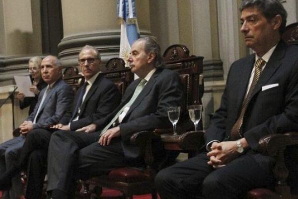 Irregularidades y rechazos a la cautelar de la Corte contra las elecciones en Tucumán y San Juan