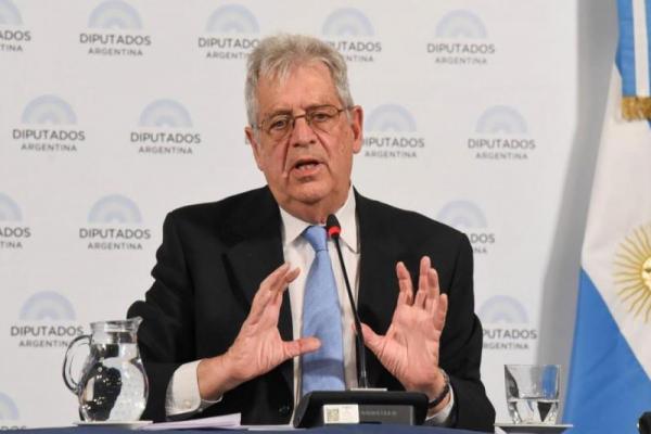 El Gobierno aseguró que redoblará esfuerzos para mejorar la "lucha contra la inflación"