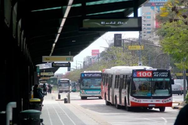 Paro de colectivos: la UTA anunció el cese de actividades para este viernes