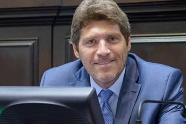 Para los libertarios bonaerenses, a CFK no le queda más remedio que abrir el juego y dar un guiño a Wado