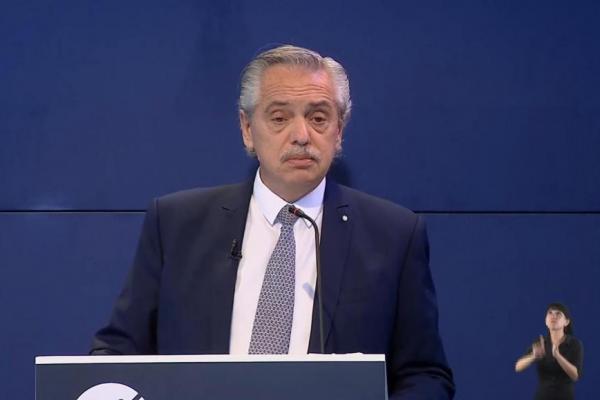 Alberto Fernández destacó "el importante rol del Estado en el desarrollo de la ciencia y la tecnología"