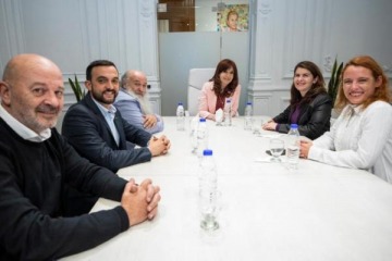 CFK se reunió con el Movimiento Evita para ultimar detalles del acto en Plaza de Mayo