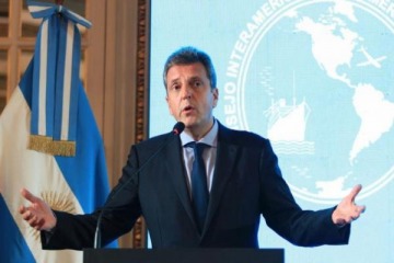 Massa viaja a China para reunirse con autoridades del BRICS