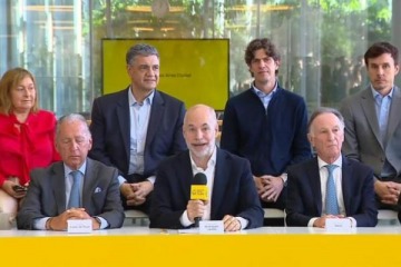 Foto de Larreta logr la foto de unidad con los precandidatos de Juntos por el Cambio que buscan sucederlo en la Ciudad